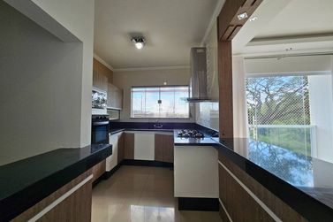 Sobrado &agrave; venda - 118m&sup2; - Portal do Sol