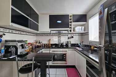 Sobrado &agrave; venda - 88m&sup2; - Jardim Muterle