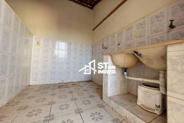 Casa para alugar - 272m&sup2; - Centro
