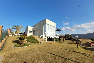 Casa &agrave; venda - 300m&sup2; - Andradas