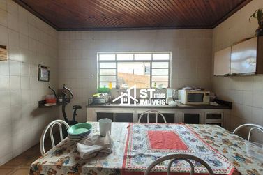 Casa &agrave; venda - 175m&sup2; - Jardim Nova Andradas