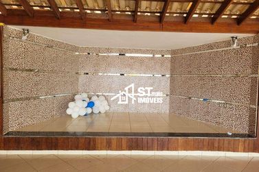 Sala Comercial &agrave; venda - 551m&sup2; - Jardim Ipe