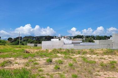 Terreno &agrave; venda - 250m&sup2; - Morada dos P&aacute;ssaros