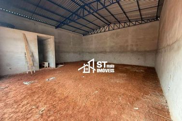 Sal&atilde;o Comercial para alugar - 135m&sup2; - Centro