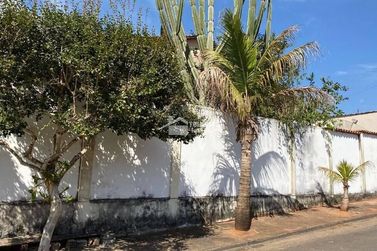 Casa &agrave; venda - 184m&sup2; - Centro