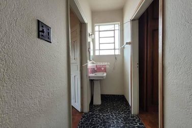 Casa &agrave; venda - 204m&sup2; - Centro
