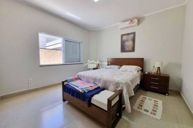 Casa &agrave; venda - 178m&sup2; - Centro