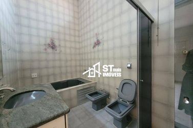 Casa &agrave; venda - 220m&sup2; - Centro