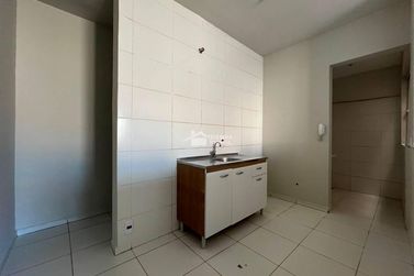 Apartamento para alugar - 60m&sup2; - Jardim Muterle
