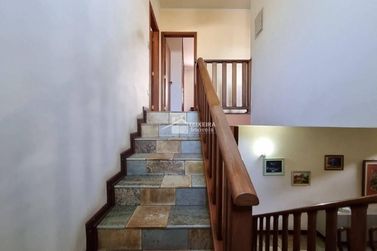 Casa &agrave; venda - 427m&sup2; - Centro