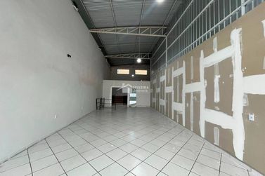 Sala Comercial para alugar - 150m&sup2; - Vila Betela