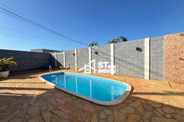 Ch&aacute;cara &agrave; venda - 456m&sup2; - &Aacute;rea Rural de Andradas