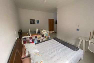 Ch&aacute;cara &agrave; venda - 11500m&sup2; - Zona Rural