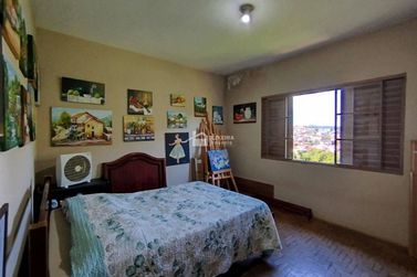Sobrado &agrave; venda - 134m&sup2; - Centro