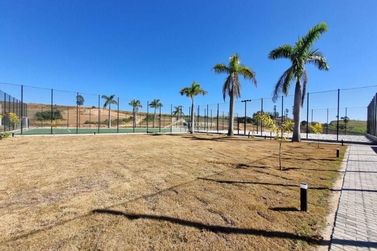 Terreno &agrave; venda - 1000m&sup2; - Quinta das Flores
