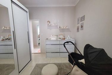 Casa &agrave; venda - 150m&sup2; - Jardim Mirante