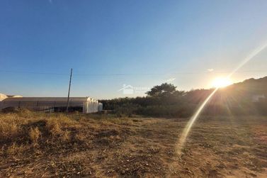 Terreno &agrave; venda - 600m&sup2; - Zona Rural