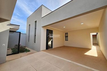 Casa &agrave; venda - 140m&sup2; - 
