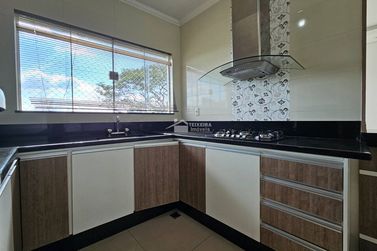 Sobrado &agrave; venda - 118m&sup2; - Portal do Sol