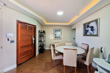 Casa &agrave; venda - 220m&sup2; - Jardim Alto da Bela Vista