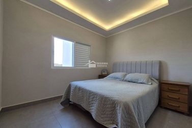Casa &agrave; venda - 150m&sup2; - Santo Ant&ocirc;nio de Lisboa