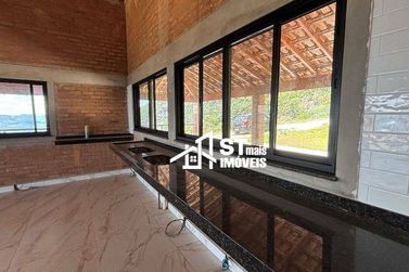 S&iacute;tio &agrave; venda - 84700m&sup2; - Zona Rural