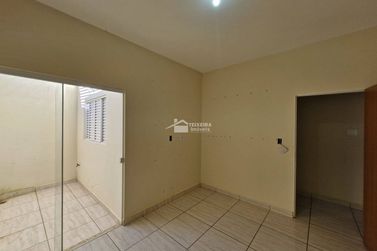 Casa para alugar - 100m&sup2; - Jardim Rio Negro