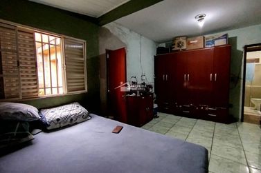 Casa &agrave; venda - 97m&sup2; - Jardim Vit&oacute;ria