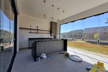 Terreno &agrave; venda - 1000m&sup2; - Quinta das Flores