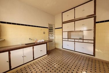 Casa &agrave; venda - 500m&sup2; - Centro