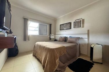 Apartamento &agrave; venda - 123m&sup2; - Morada dos P&aacute;ssaros