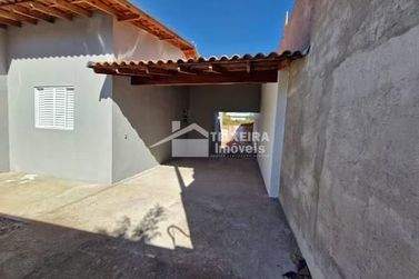 Casa &agrave; venda - 70m&sup2; - Veredas da Serra