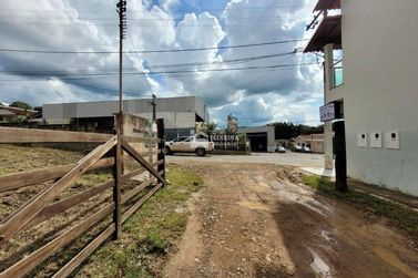 Terreno &agrave; venda - 377m&sup2; - Vila Santa Rita