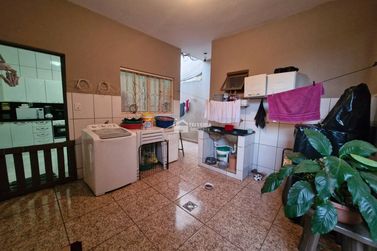 Casa &agrave; venda - 260m&sup2; - Jardim Mantiqueira II