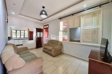 Ch&aacute;cara &agrave; venda - 70m&sup2; - Zona Rural