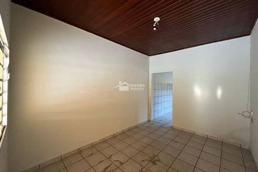 Casa para alugar - Jo&atilde;o Teixeira Filho