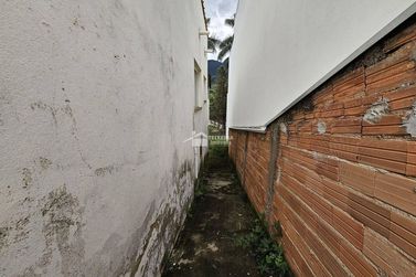 Casa &agrave; venda - 200m&sup2; - Portal da Mantiqueira