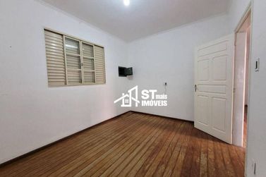 Casa para alugar - 272m&sup2; - Centro