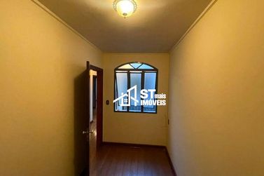 Casa para alugar - 173m&sup2; - Centro