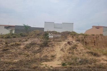 Terreno &agrave; venda - 200m&sup2; - Morada dos P&aacute;ssaros