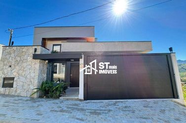 Casa &agrave; venda - 137m&sup2; - Veredas da Serra
