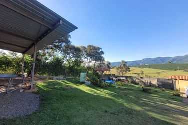 Ch&aacute;cara &agrave; venda - 50m&sup2; - Centro