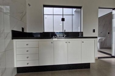 Casa &agrave; venda - 116m&sup2; - Jardim Panorama