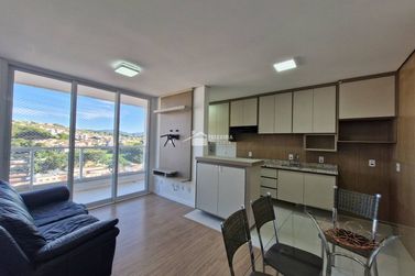 Apartamento &agrave; venda - 61m&sup2; - Centro