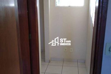 Casa &agrave; venda - 216m&sup2; - Centro