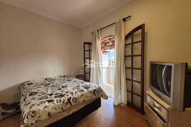 Casa &agrave; venda - 200m&sup2; - Jardim Alfa