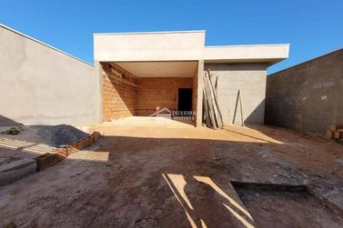 Casa &agrave; venda - 250m&sup2; - Jardim Lima