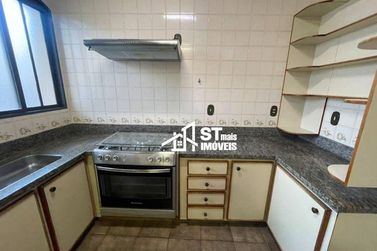Casa para alugar - 173m&sup2; - Centro