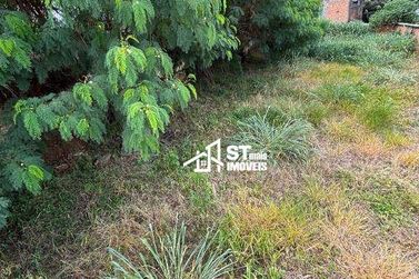 Terreno &agrave; venda - 348m&sup2; - Centro