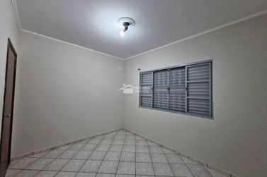 Casa &agrave; venda - 200m&sup2; - Jardim Rio Negro